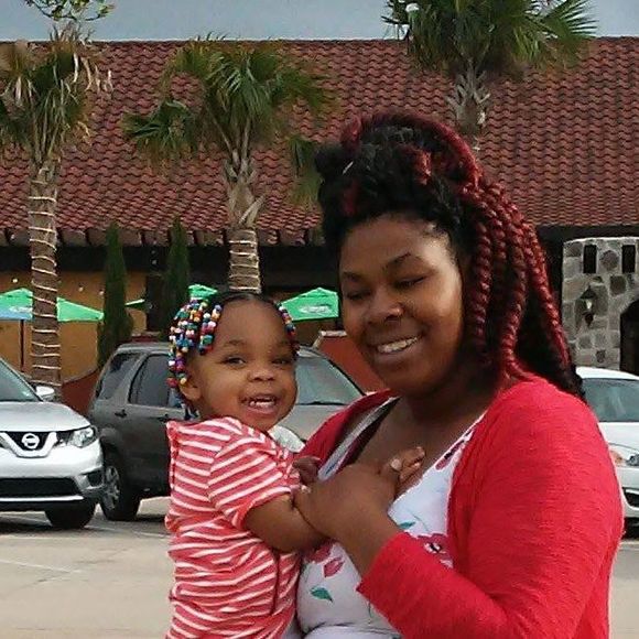 Meet your Posher, Ariel - Picture 1 of 1